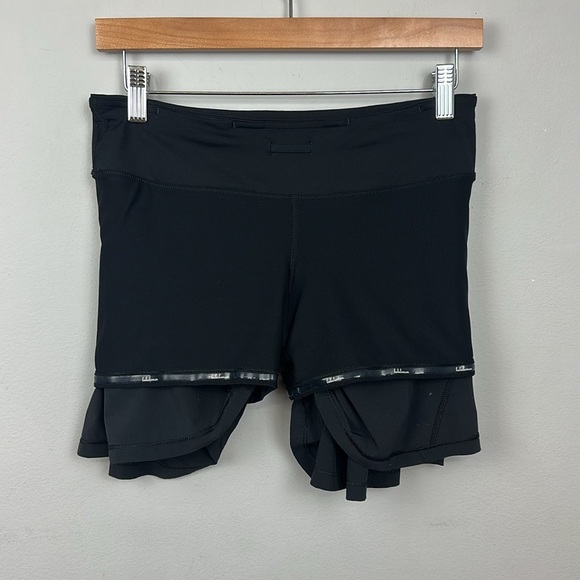 Lululemon Circuit Breaker Skirt Black Sz 4 - Picture 13 of 16